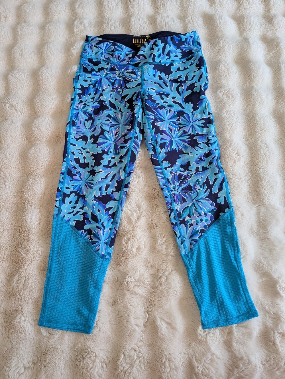 Lilly Pulitzer EUC Luxletic Leggings Size medium